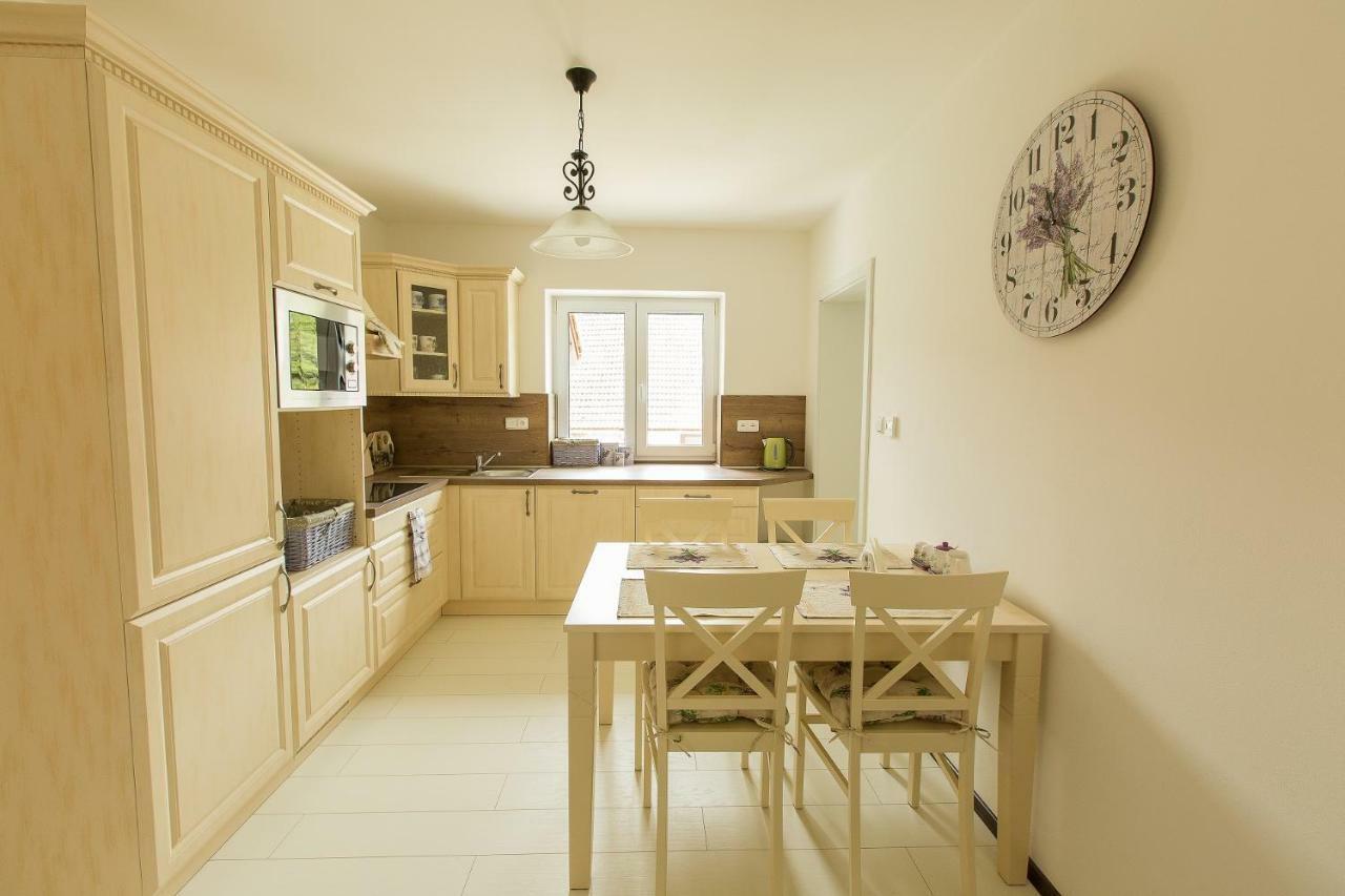 Apartmany U Prochazku Чешки Крумлов Екстериор снимка